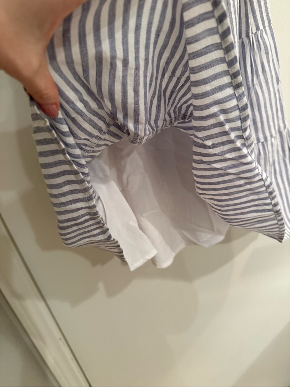 Abercrombie & Fitch Blue and White Vertical Striped Sundress - Picture 3 of 9